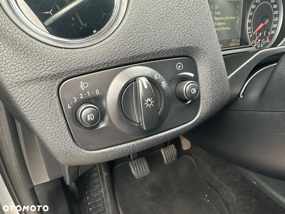 Ford Mondeo 2.0 Trend - 25