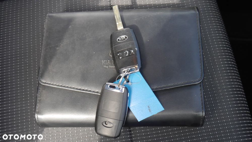 Kia Sportage 1.7 CRDI Business Line M 2WD - 32