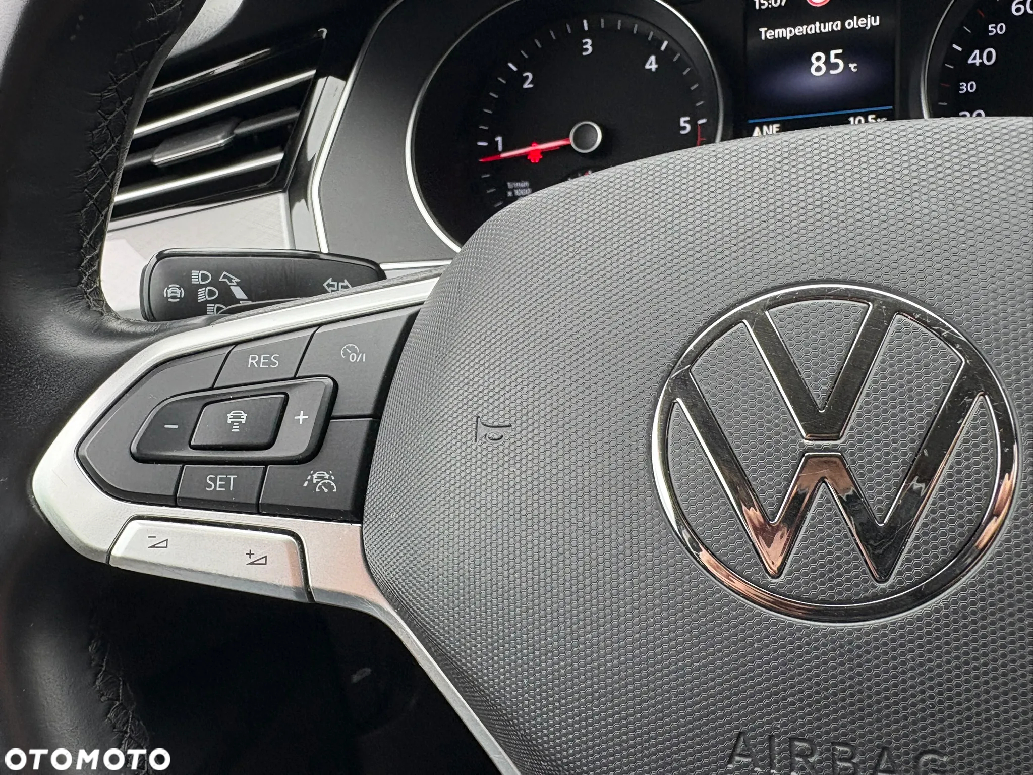 Volkswagen Passat Variant 2.0 TDI SCR DSG Conceptline - 30