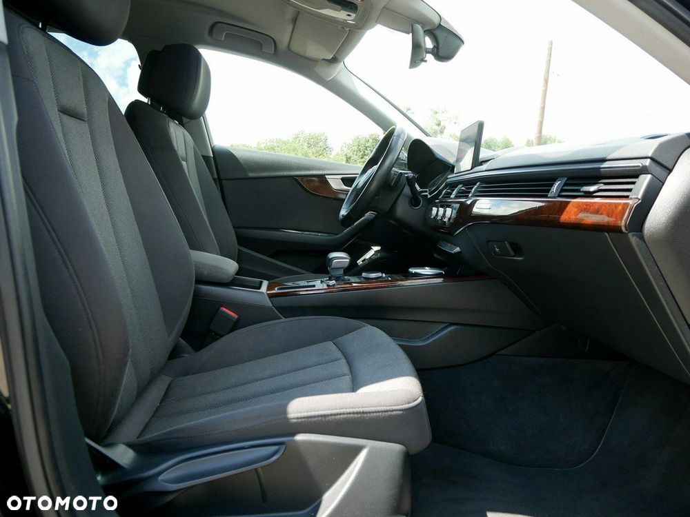 Audi A4 Avant - 27