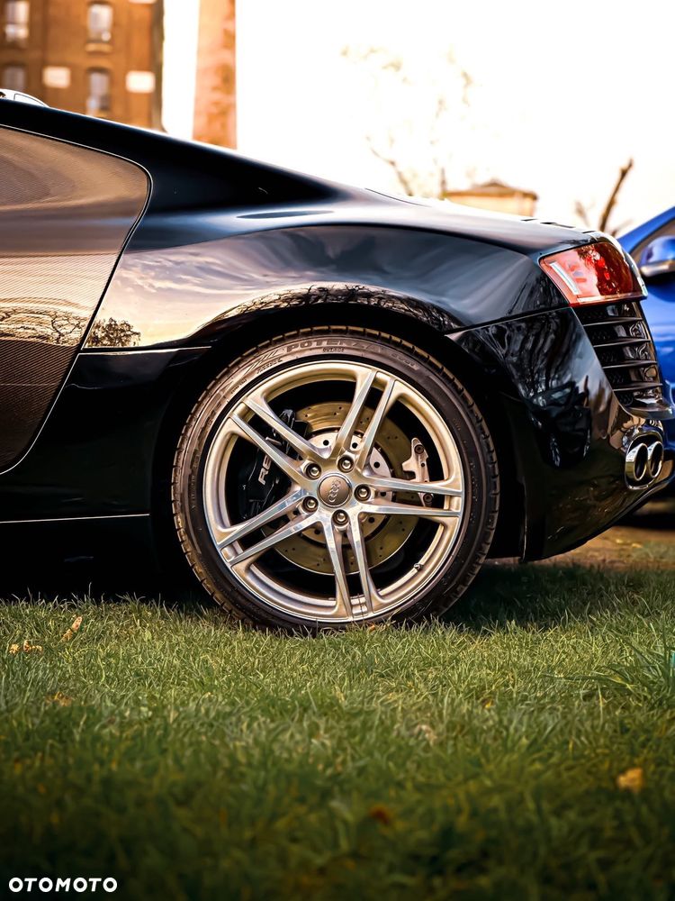 Audi R8 Coupé - 19