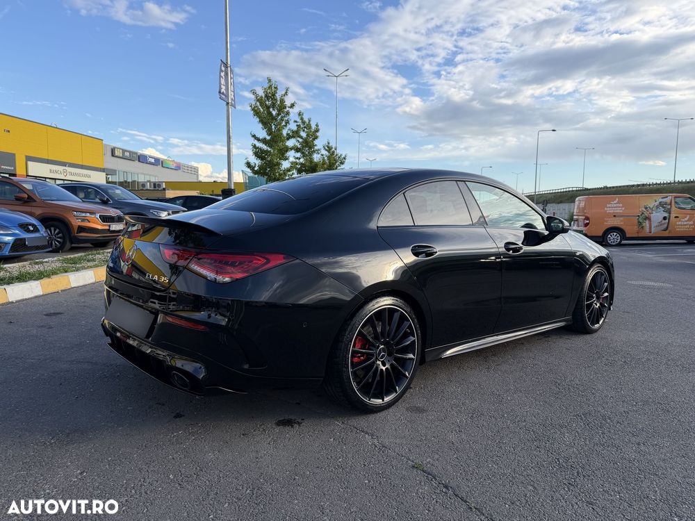 Mercedes-Benz CLA 35 AMG 4MATIC Coupe - 8