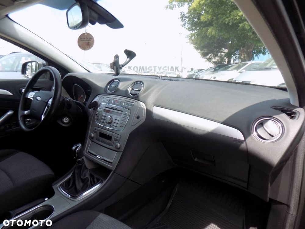 Ford Mondeo - 6