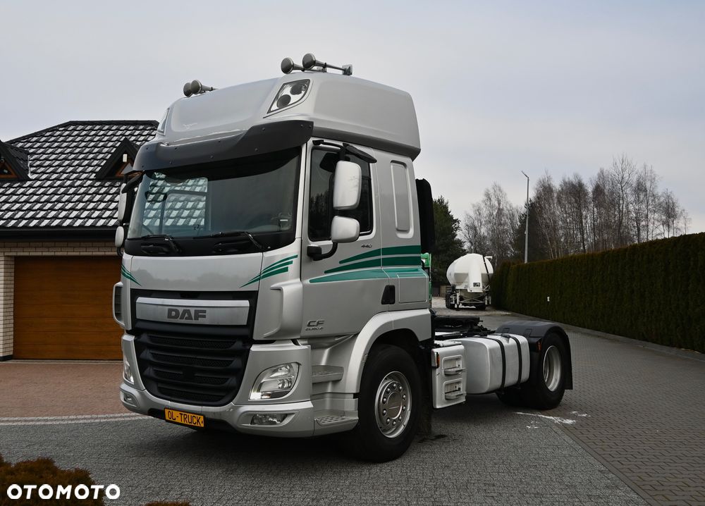 DAF CF - 1