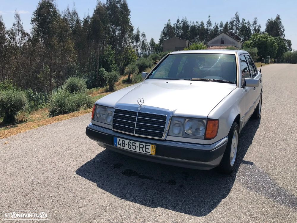 Mercedes-Benz E 200 D - 7
