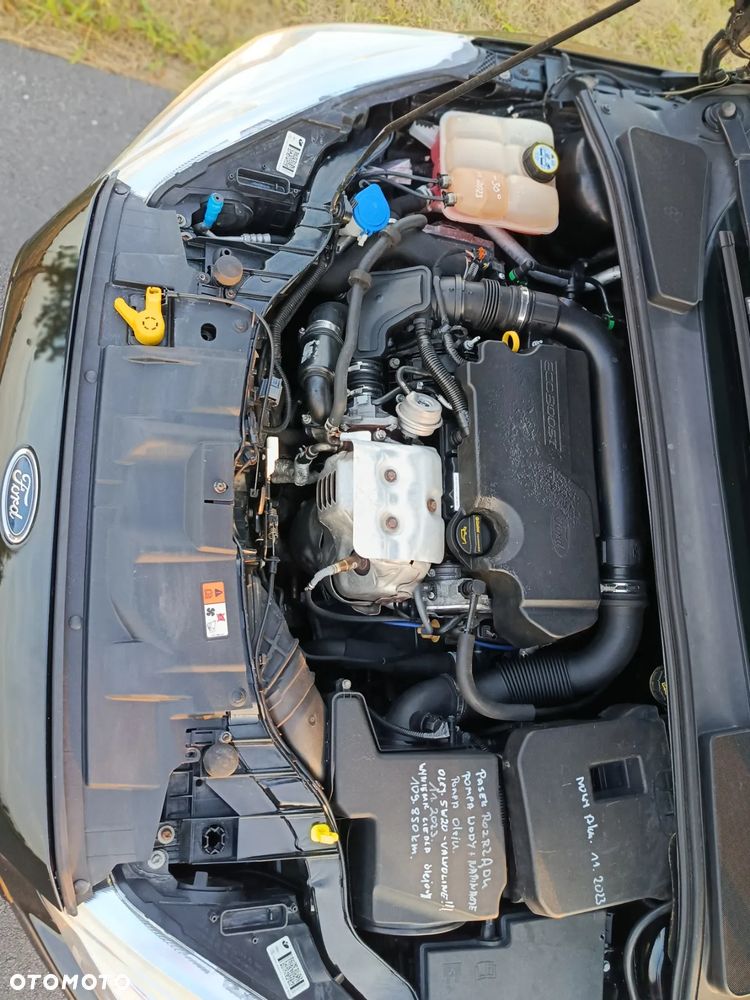 Ford Focus Turnier 1.0 EcoBoost Start-Stopp-System TITANIUM - 18