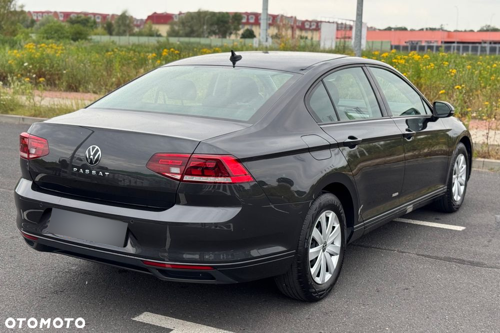 Volkswagen Passat 1.5 TSI EVO Essence - 17