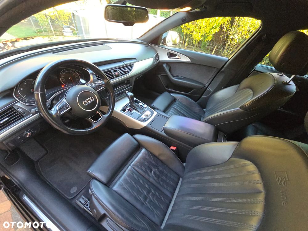 Audi A6 Avant - 16
