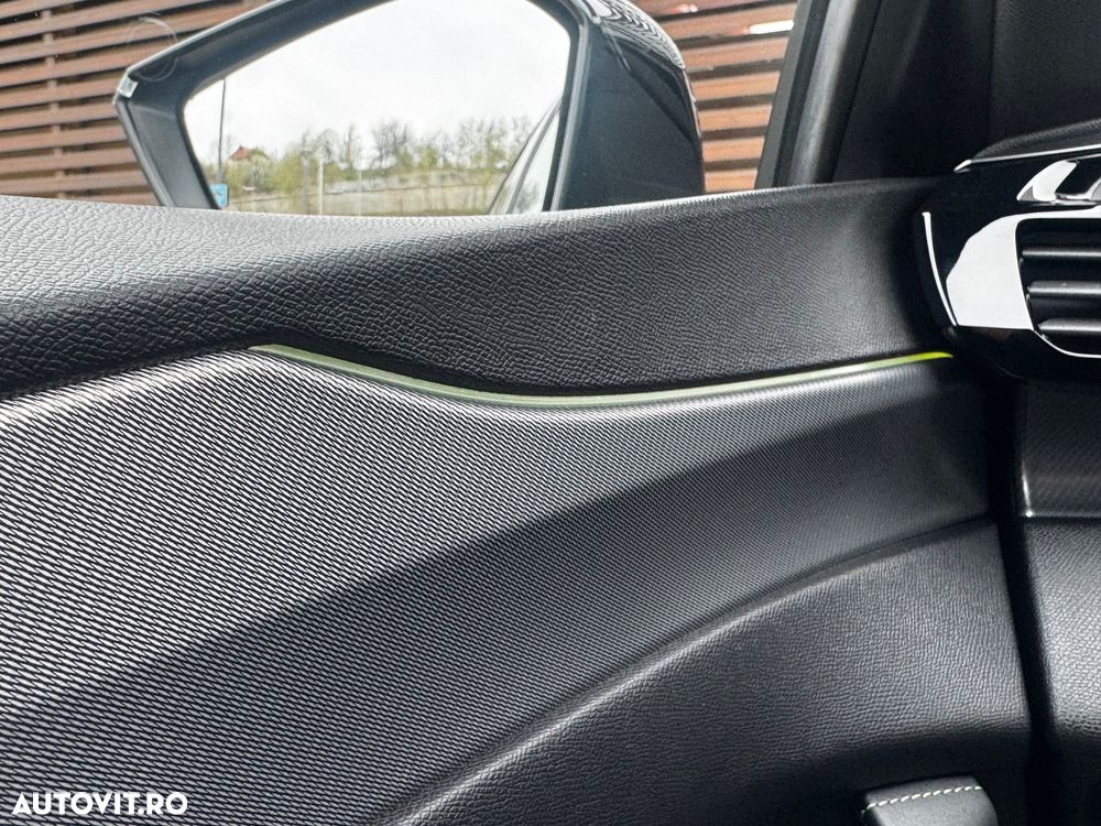 Peugeot 408 PureTech 130 EAT8 GT - 27