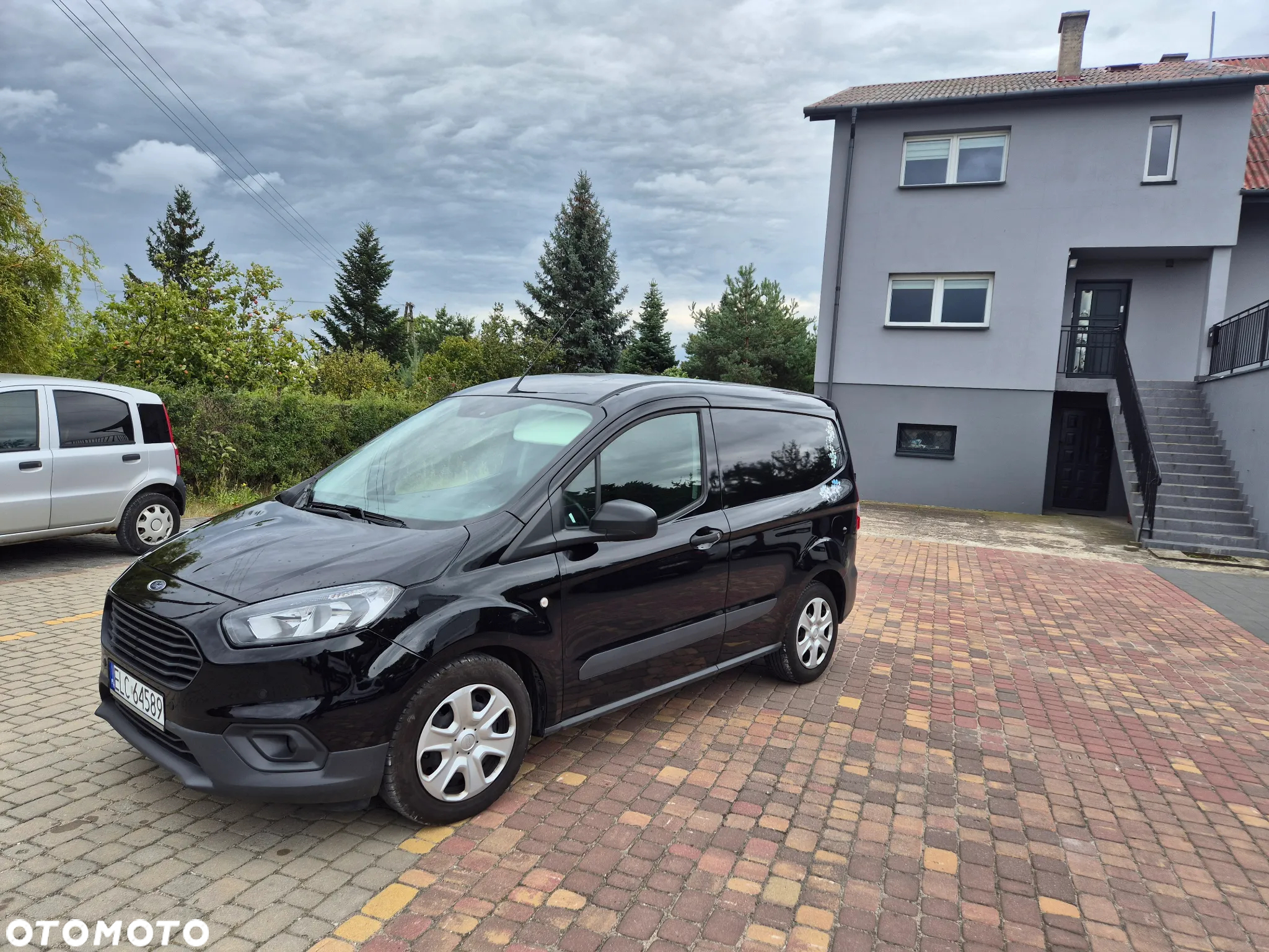 Ford TRANSIT COURIER - 2