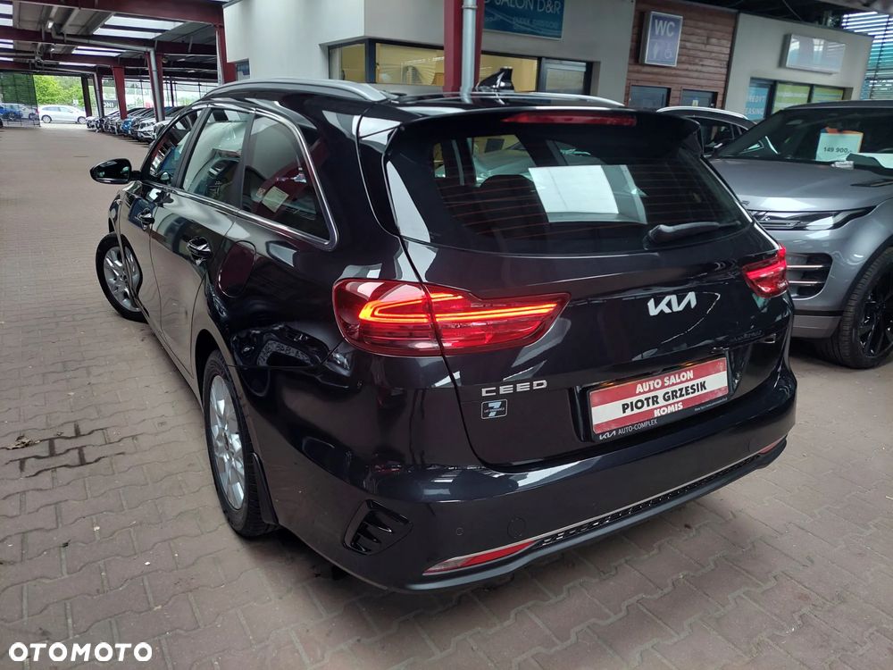 Kia Ceed 1.5 T-GDI M - 30