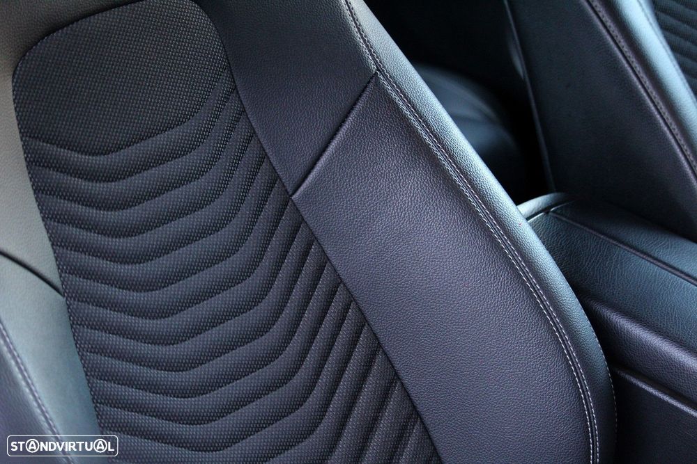 Mercedes-Benz GLB 200 d Progressive - 23