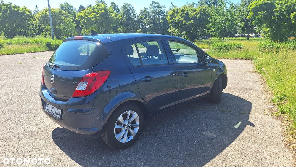 Opel Corsa - 6