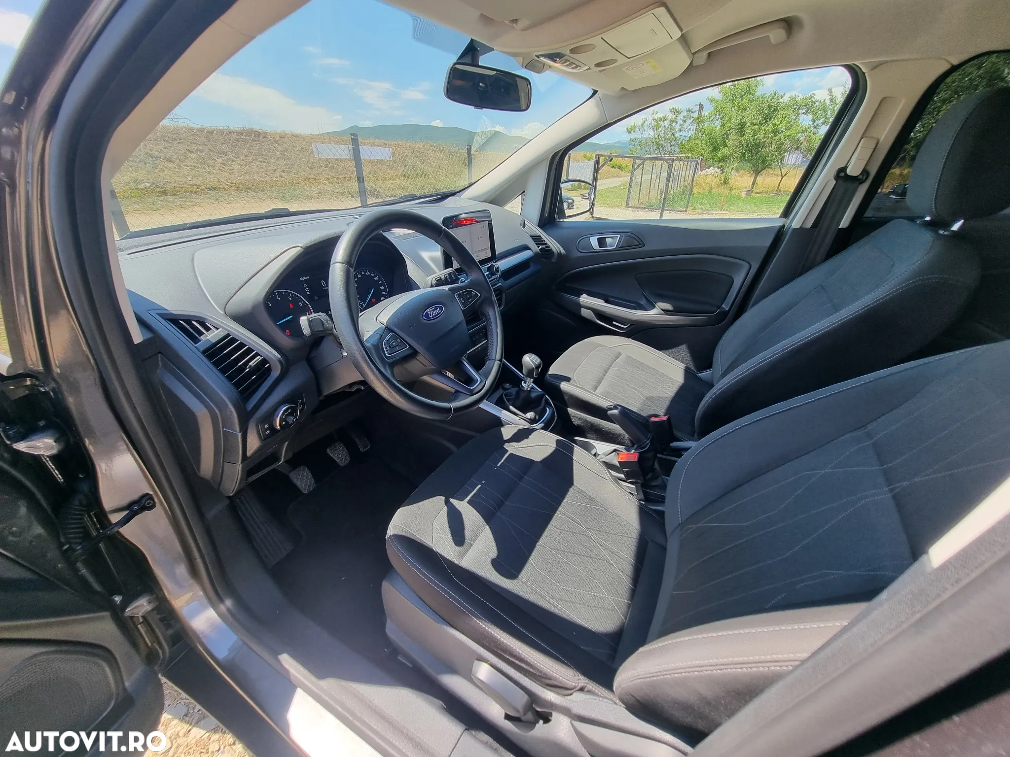 Ford EcoSport 1.0 EcoBoost Titanium - 10