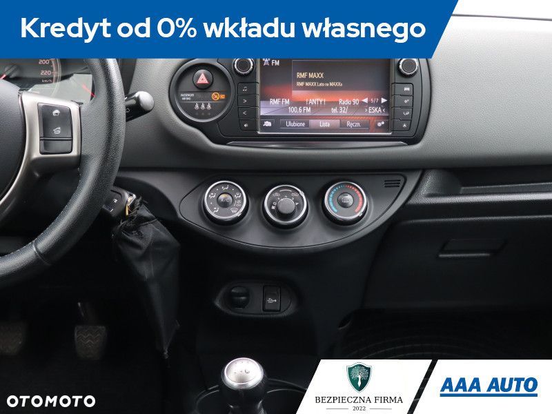 Toyota Yaris - 13
