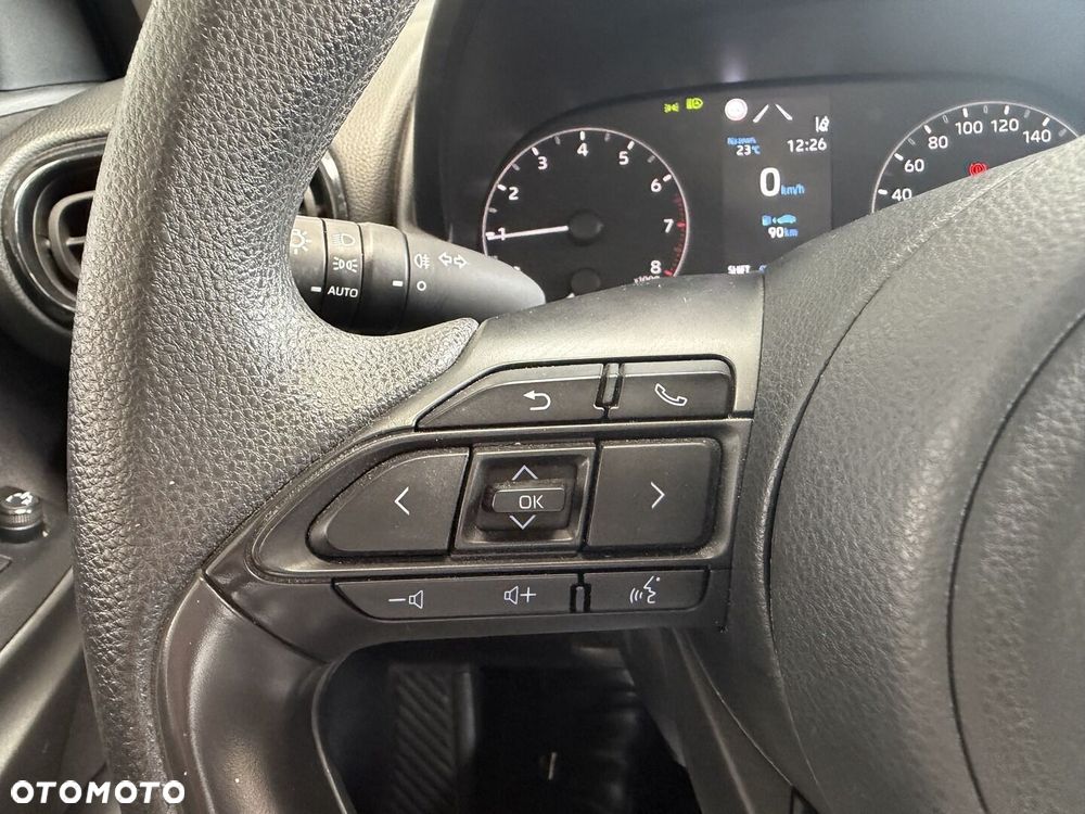 Toyota Yaris - 17