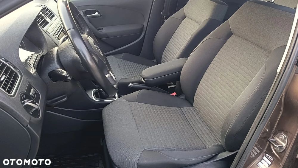 Volkswagen Polo 1.6 TDI DPF Highline - 13