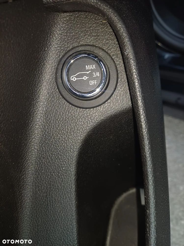 Opel Insignia 2.0 CDTI ecoFLEX Start/Stop Innovation - 16