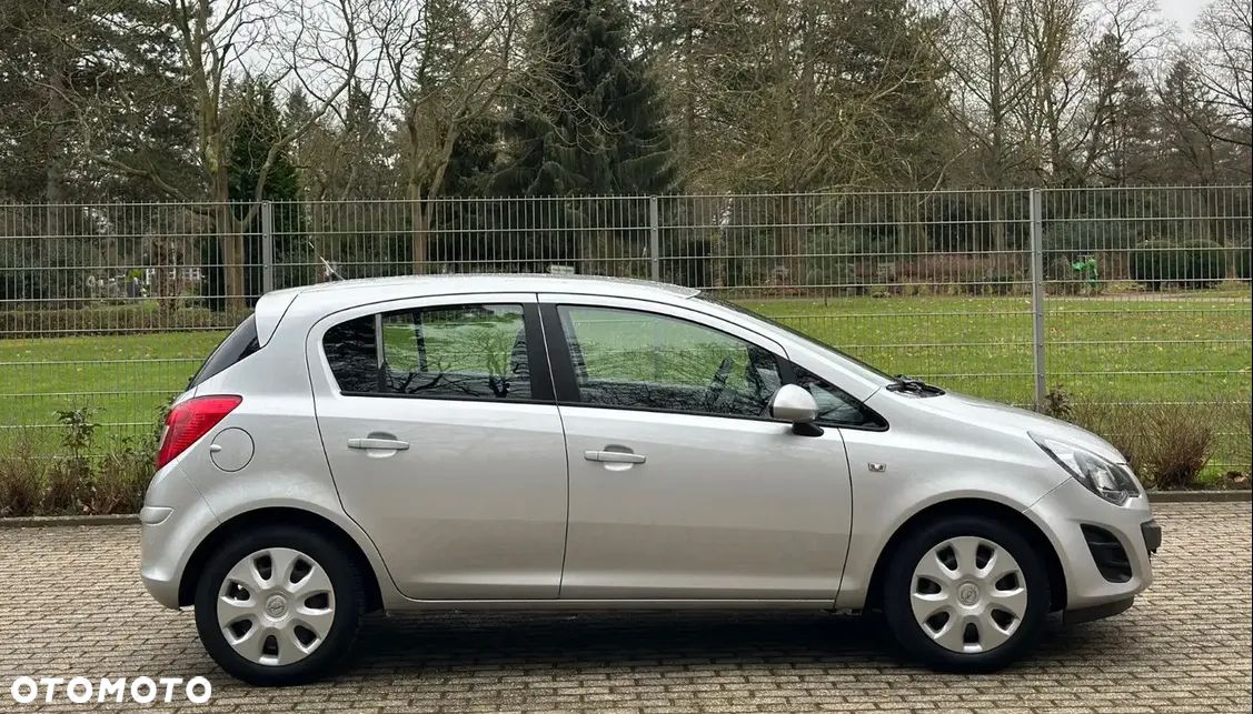 Opel Corsa - 1