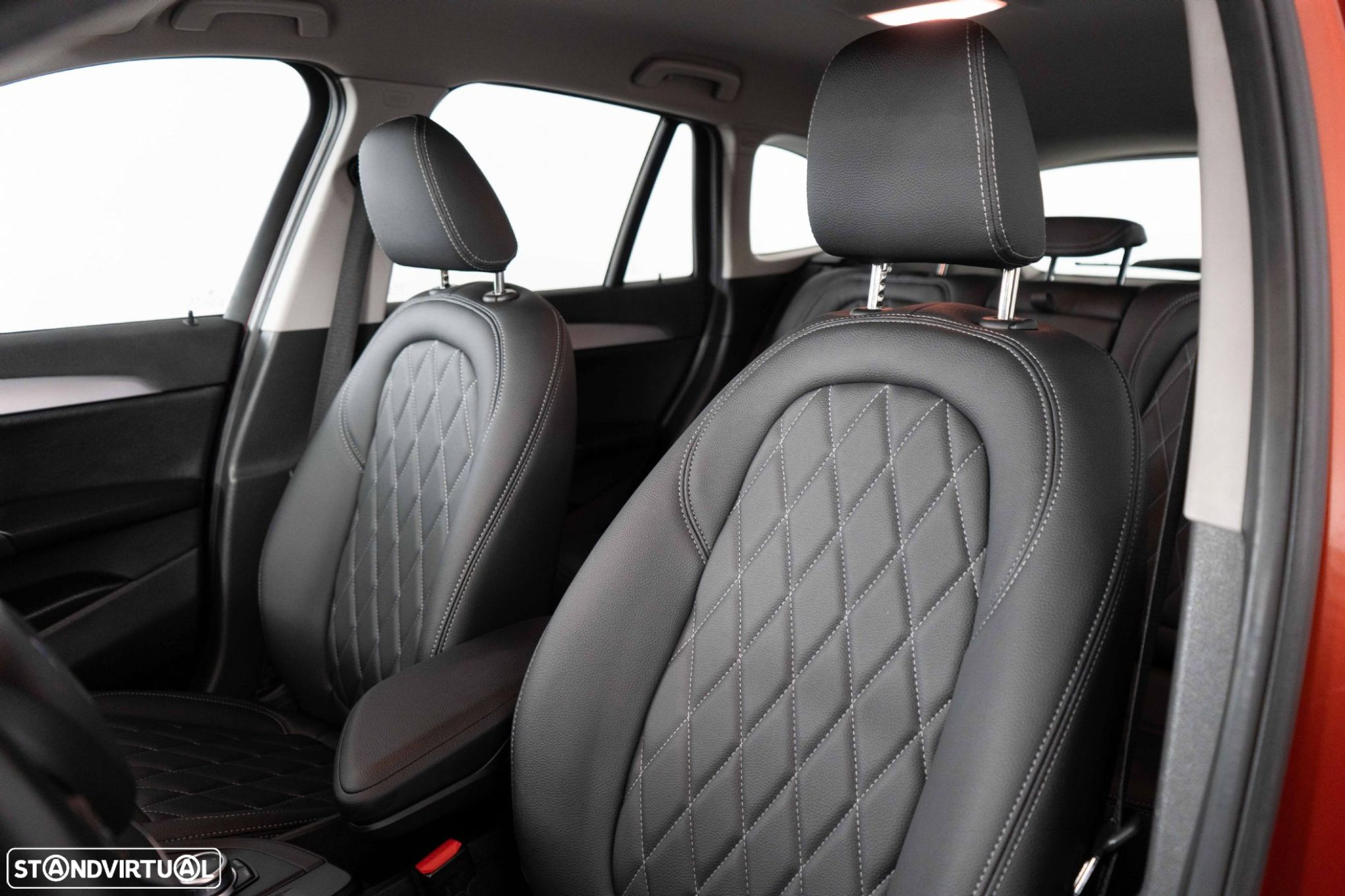 BMW X1 25 e xDrive Corporate Edition - 8