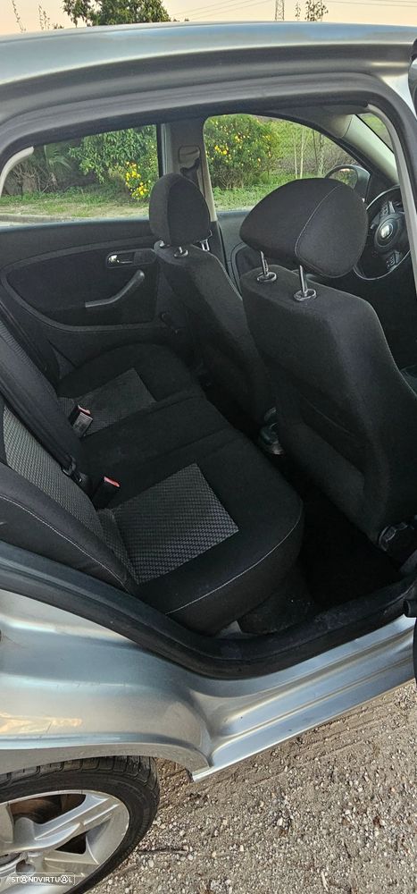 SEAT Ibiza 1.4 TDI FResc - 6