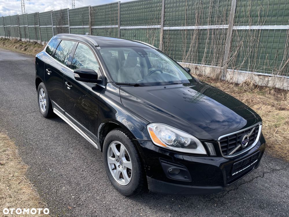 Volvo XC 60 D5 AWD Kinetic - 2
