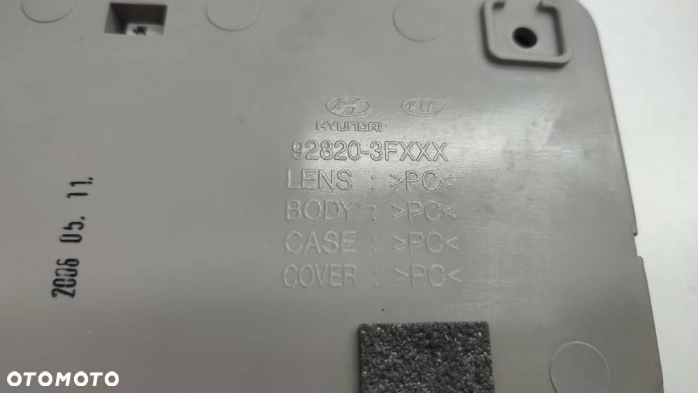 LAMPKA KABINY KIA OPIRUS 2006 928203FXXX - 8