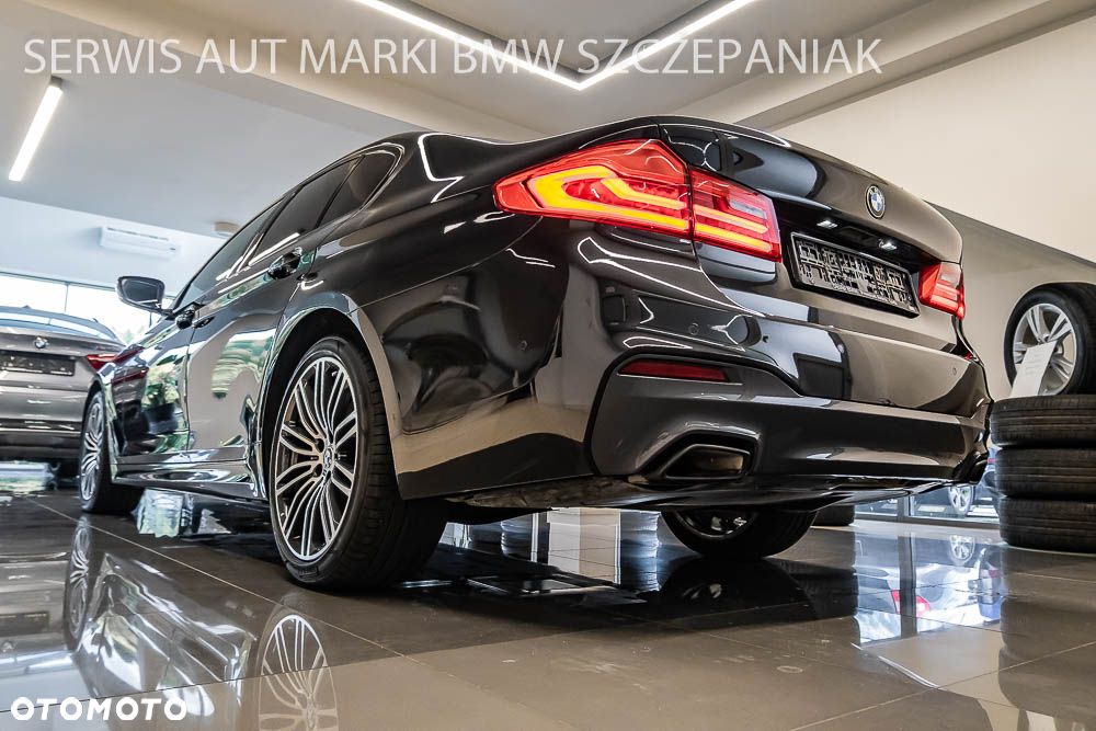 BMW Seria 5 530d xDrive M Sport sport - 9