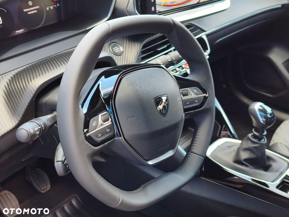 Peugeot 208 1.2 PureTech Allure S&S - 17