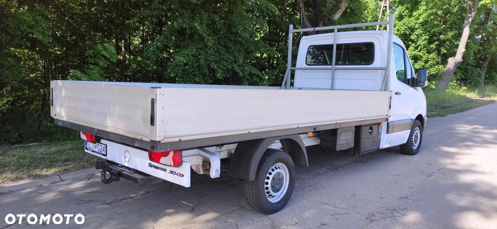 Mercedes-Benz Sprinter - 8