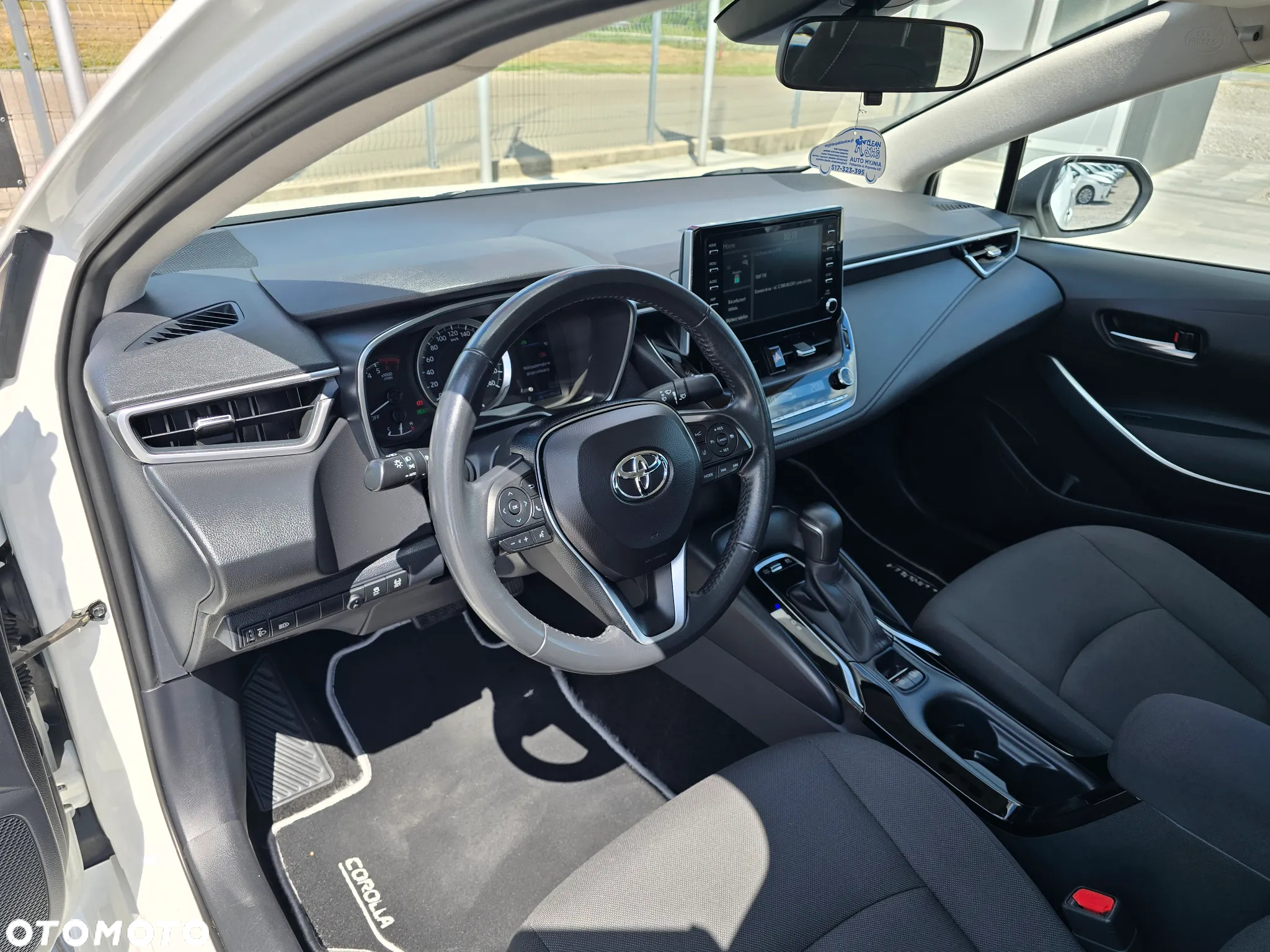 Toyota Corolla 1.8 Hybrid GPF Comfort - 20