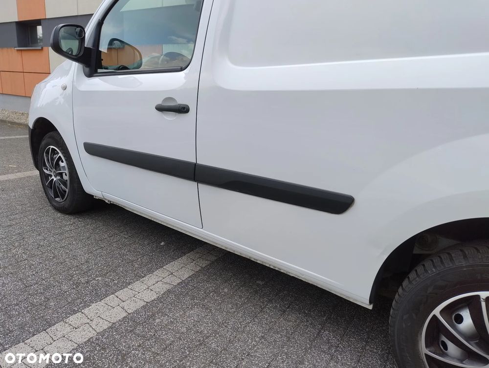 Mercedes-Benz CITAN 111 CDI (110KM) 6-BIEGÓW (L1H1) STAN IDEALNY KLIMA 100% BEZWYPADKOWY 100% SERWIS KM NIE MA RDZY ! ! ! - 27