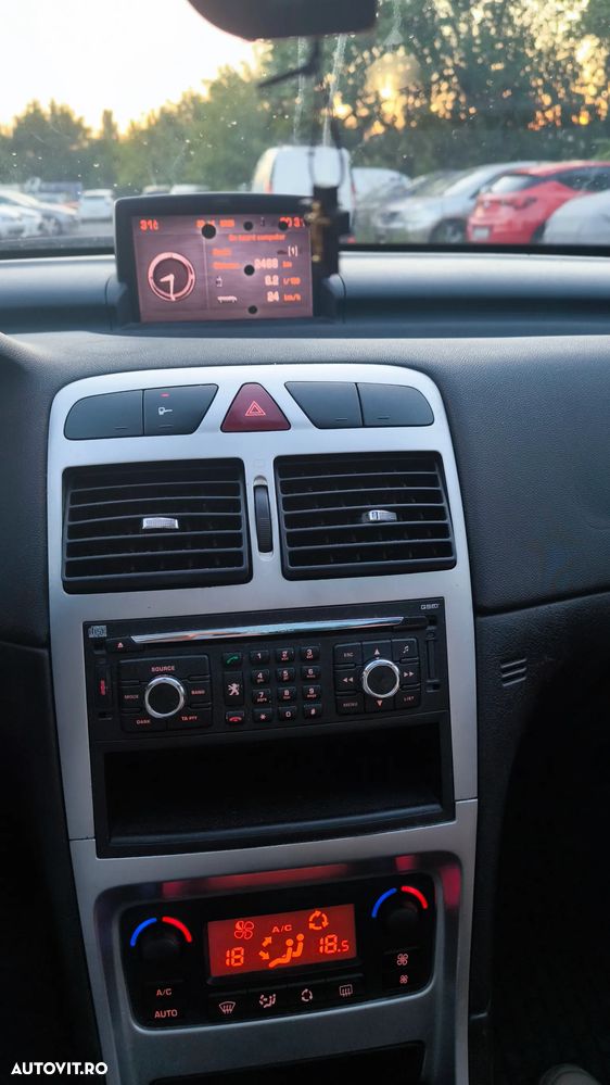 Peugeot 307 SW 1.6 HDI Starline - 27