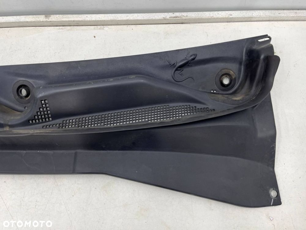 Podszybie Jeep Compass 2 II 16r.- górne Europa 5UT09TRMAB - 5