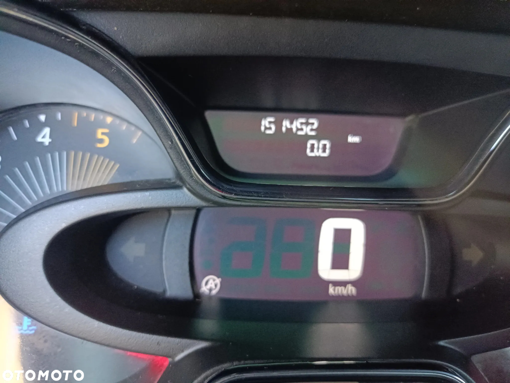 Renault Captur 1.5 dCi Intens - 11
