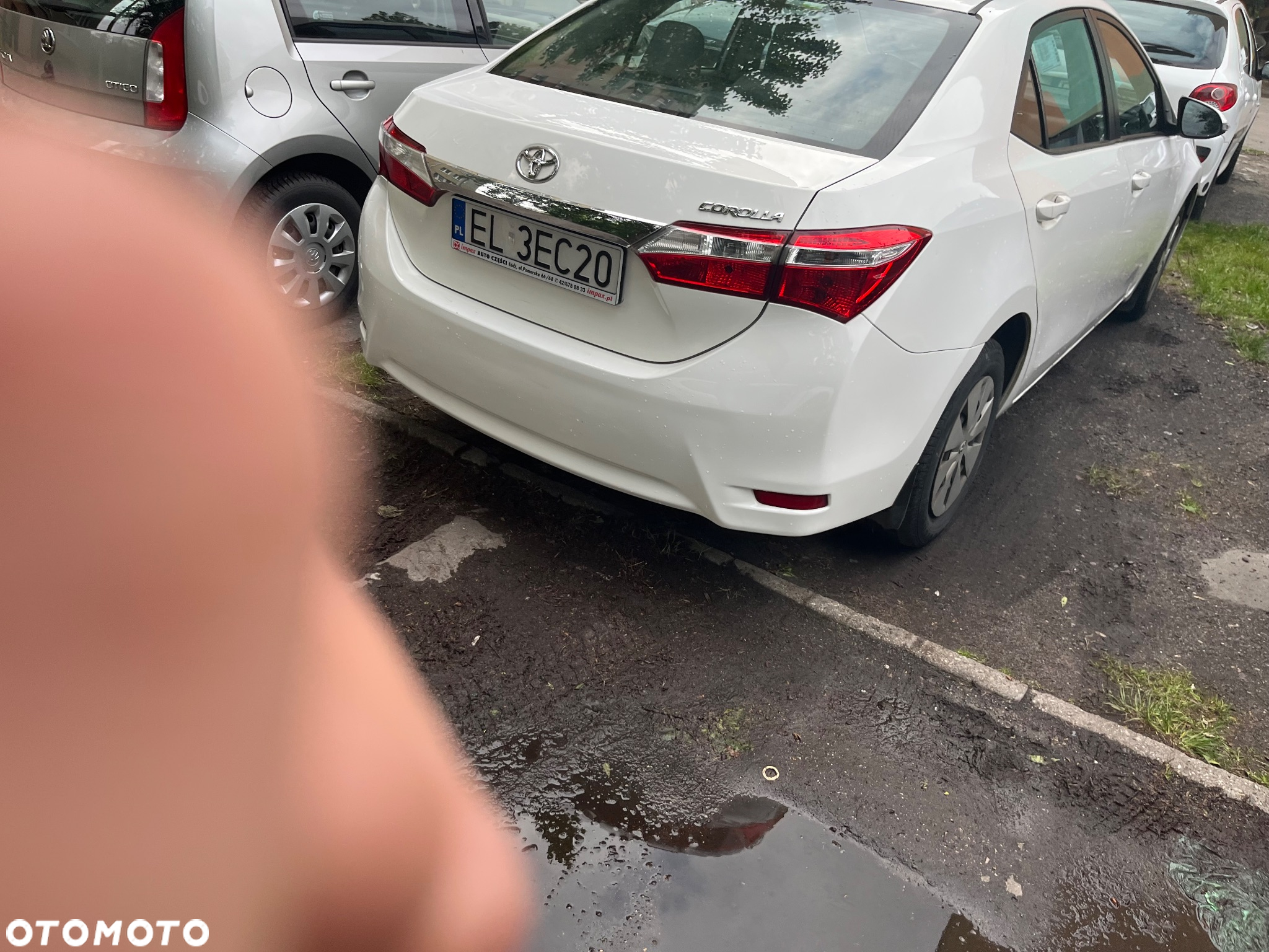 Toyota Corolla - 2