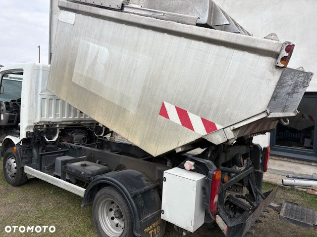 Nissan NT400 Cabstar 3,5t - 17