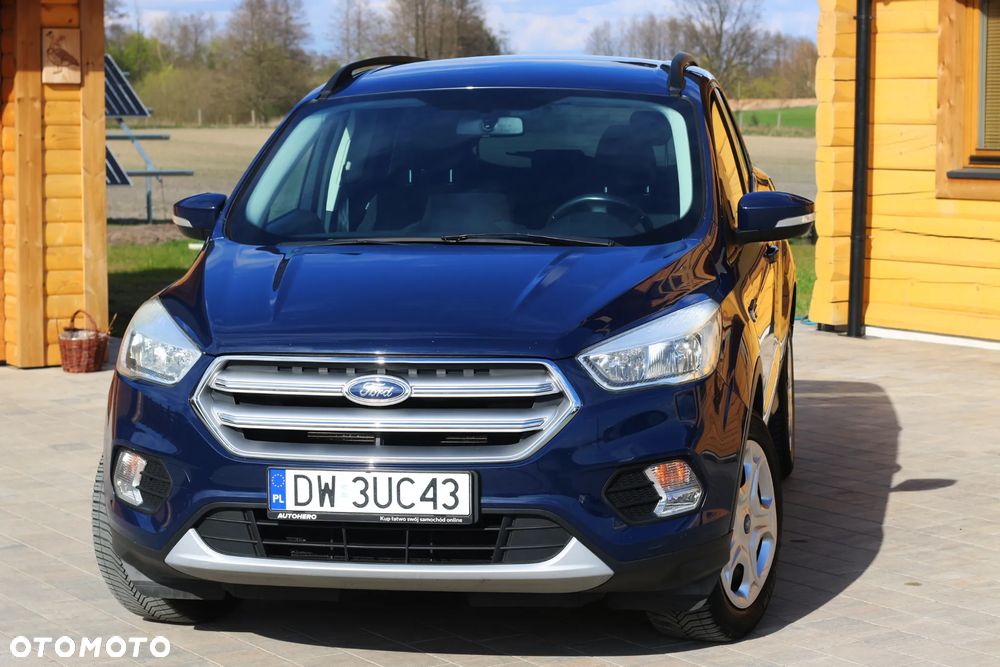 Ford Kuga 1.5 EcoBoost 2x4 Trend - 2