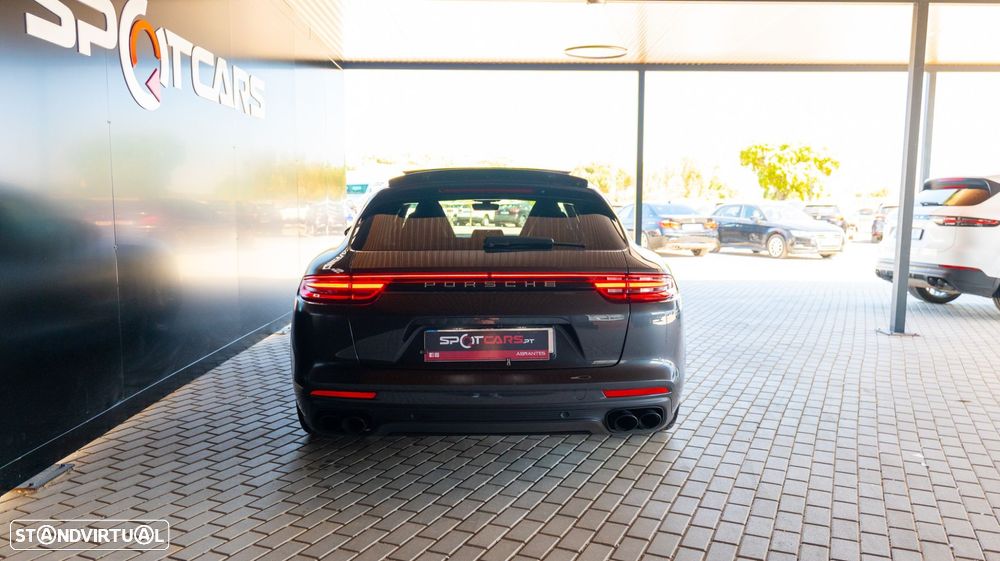 Porsche Panamera Sport Turismo 4 E-Hybrid - 9