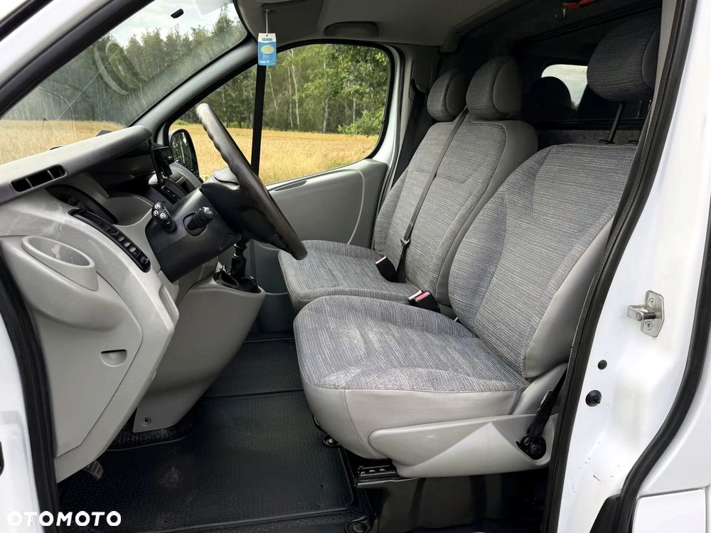 Renault Trafic - 14