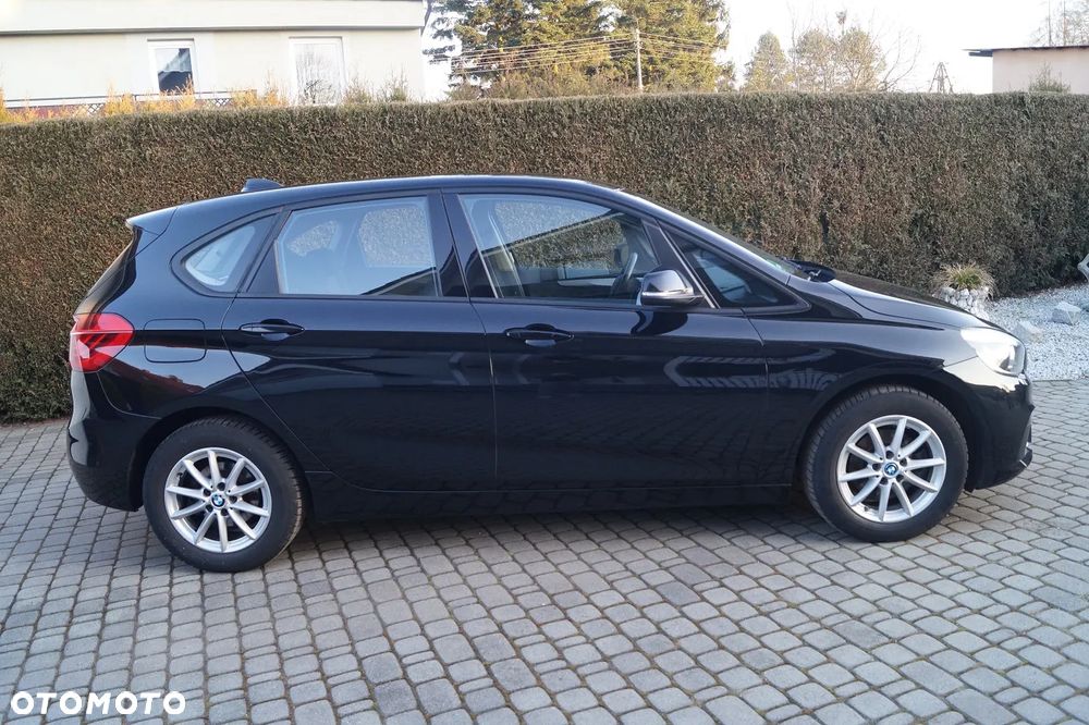 BMW Seria 2 216d - 13