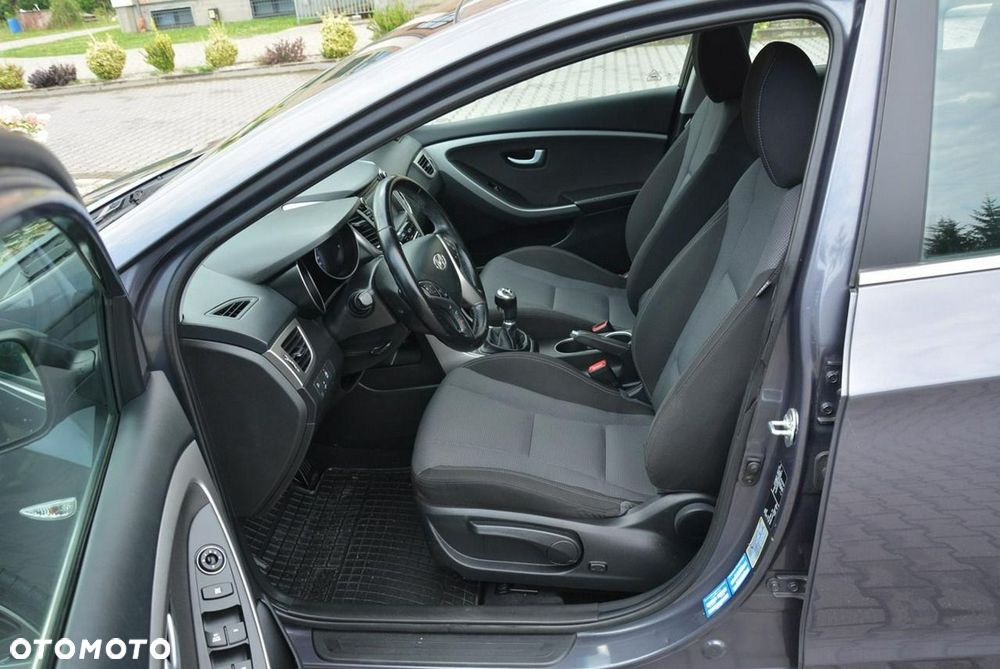 Hyundai i30 1.4 Comfort - 18