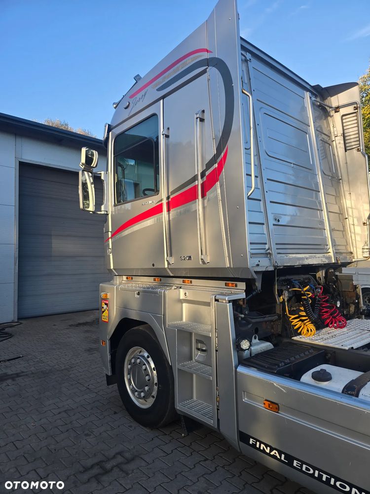 Renault MAGNUM DXI 520 EURO 5 - 18