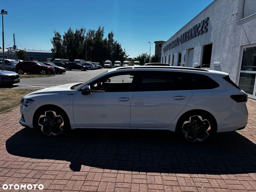 Skoda Superb 1.5 TSI Plug-in Hybrid Sportline DSG - 9