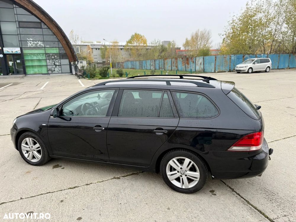 Volkswagen Golf 1.6 TDI DPF BlueMotion Technology MATCH - 8