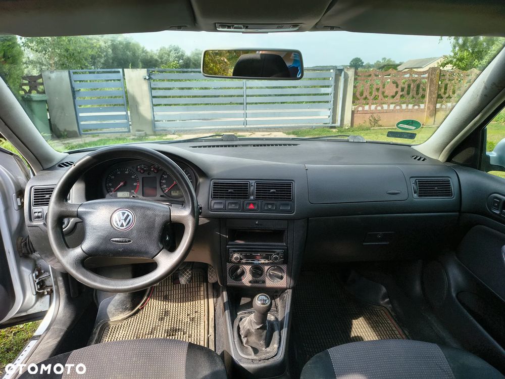 Volkswagen Golf 1.4 Basis - 4