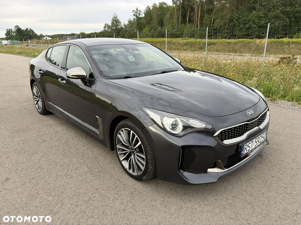 Kia Stinger - 7