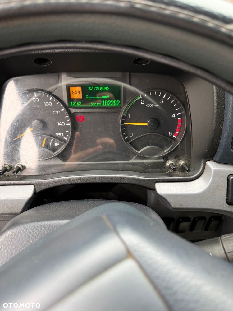 Mitsubishi COUNTER FUSO - 15