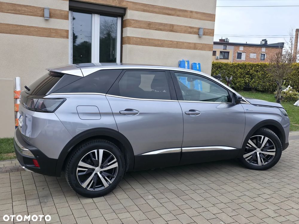 Peugeot 3008 1.6 PureTech Hybrid4 PHEV Allure S&S EAT8 - 7