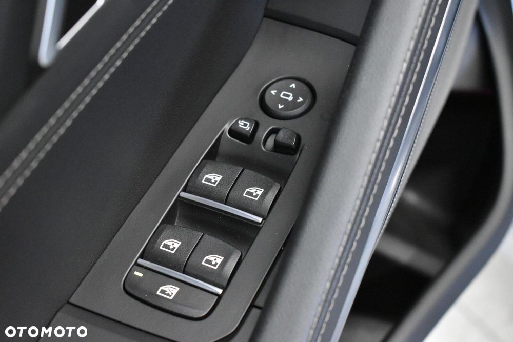 BMW X6 xDrive40d mHEV - 8